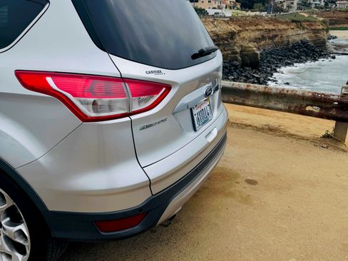 Used 2014 Ford Escape Titanium w/ Equipment Group 401A image 15