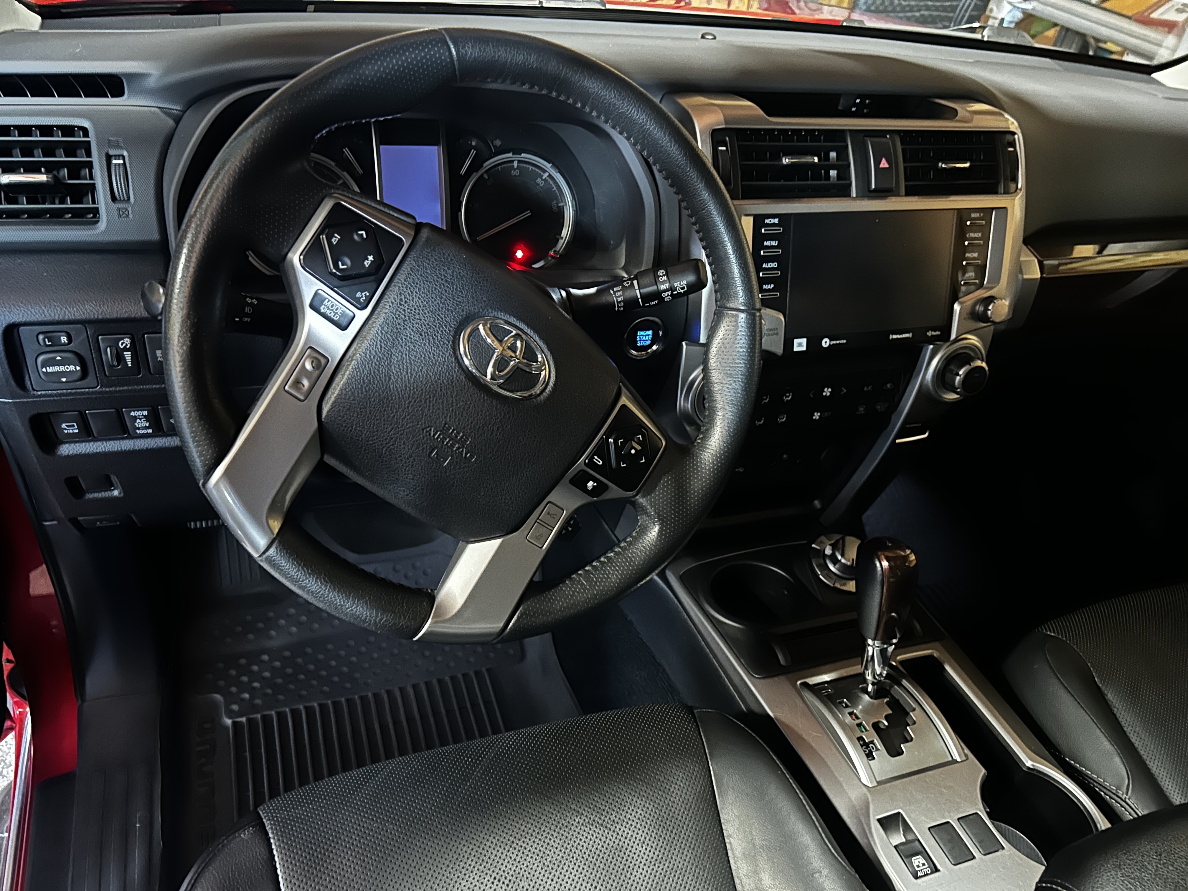 Used 2022 Toyota 4Runner Limited AWD/4WD image 10