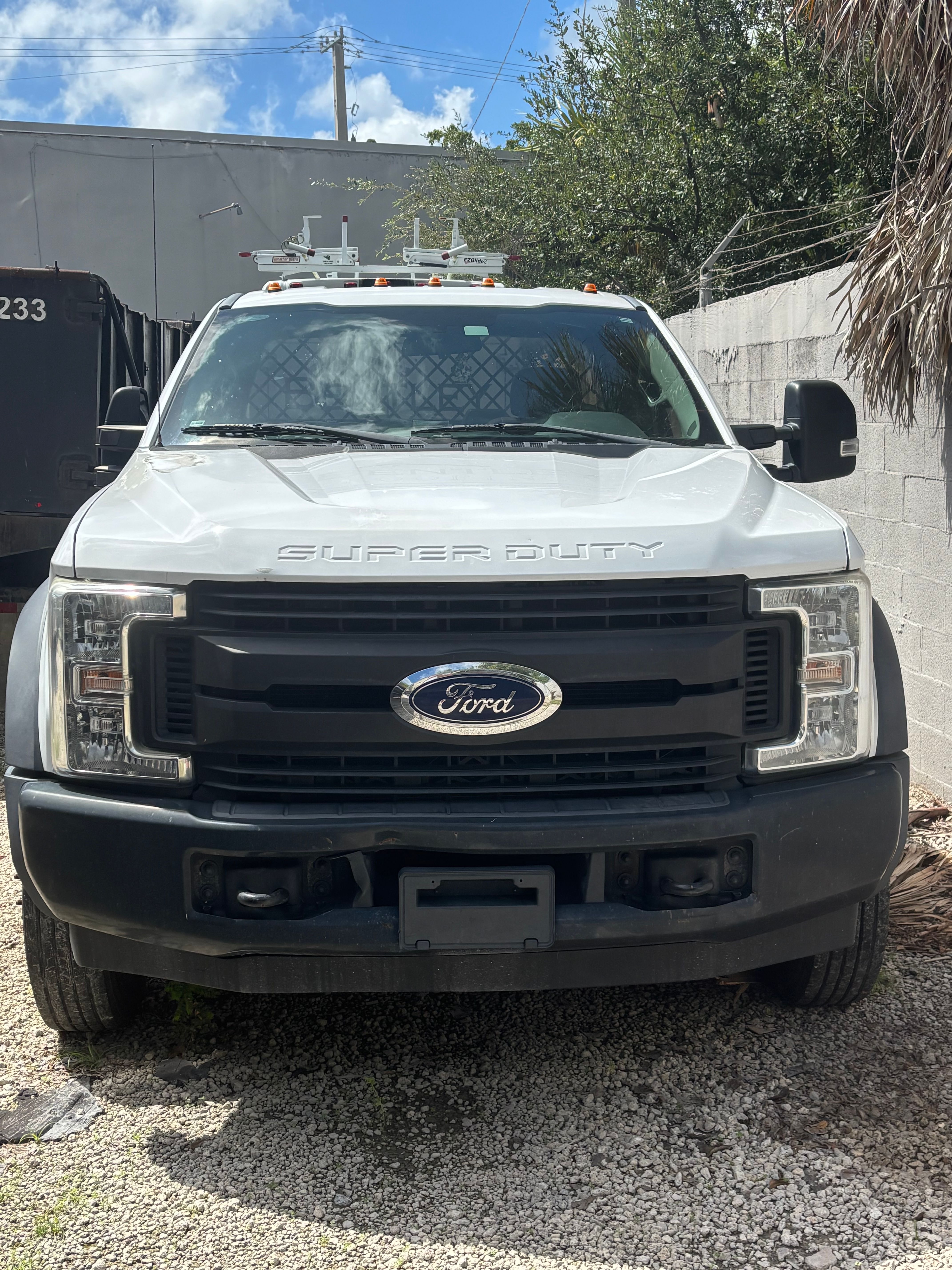 Used 2019 Ford F550 Luxury w/ Power Equipment Group RWD image 1