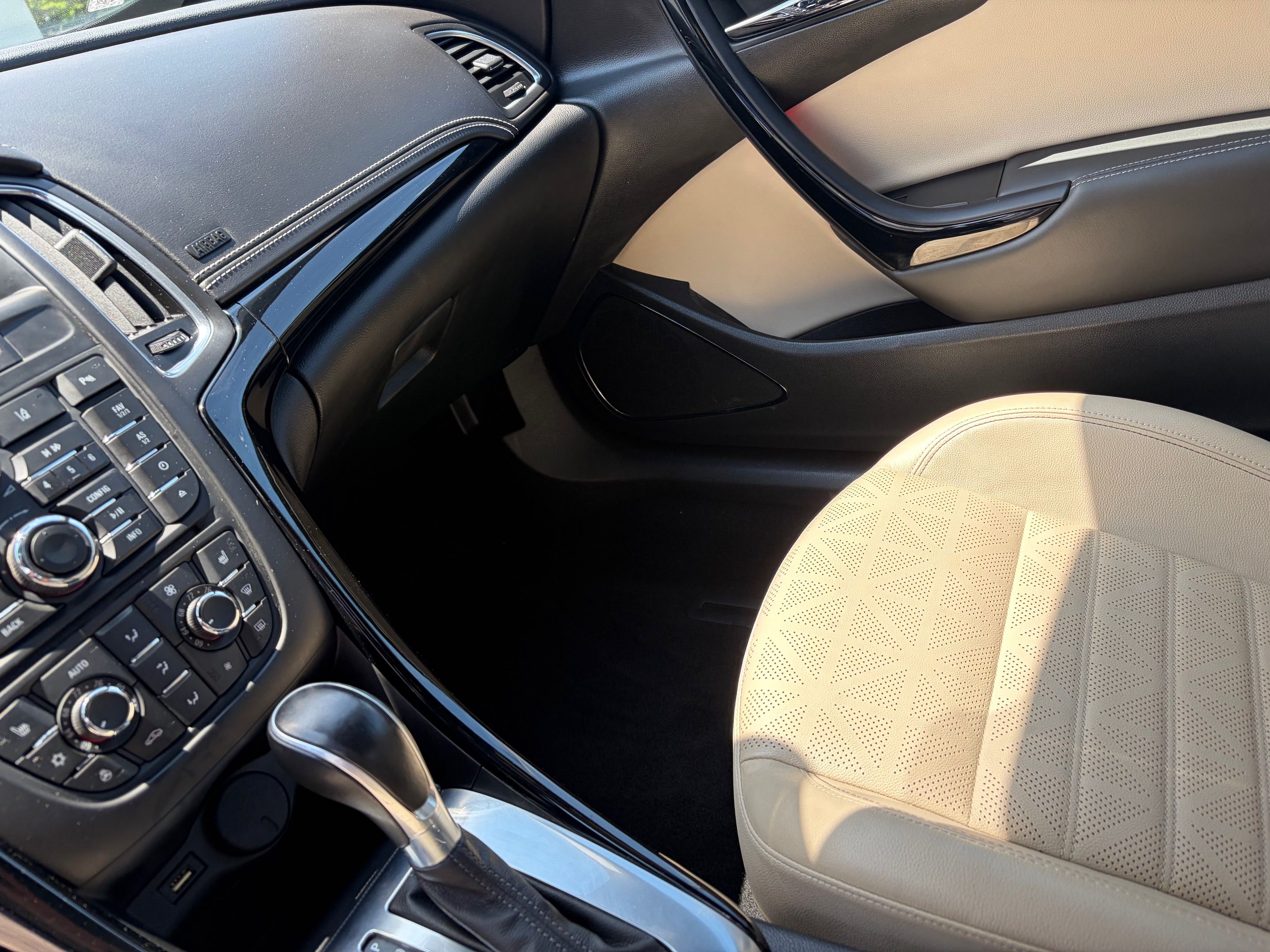 Used 2017 Buick Cascada Premium FWD image 9