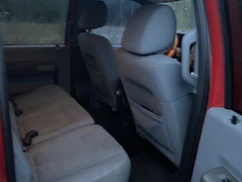 Used 2011 Ford F250 XLT w/ XLT Appearance Pkg RWD image 9