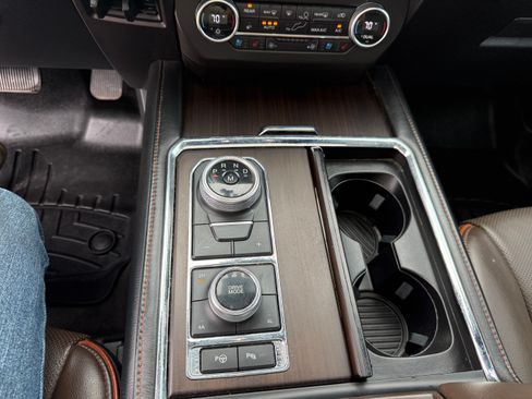 Used 2021 Ford Expedition King Ranch image 14