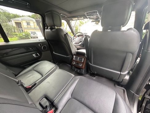 Used 2020 Land Rover Range Rover HSE image 13