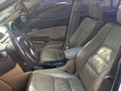 Used 2011 Honda Accord EX-L image 11