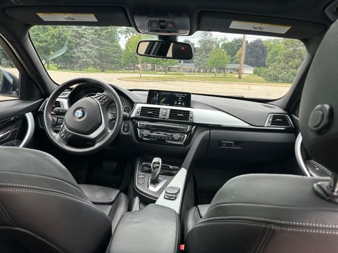 Used 2016 BMW 328i xDrive Sedan AWD/4WD image 6