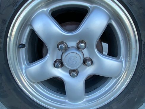 Used 1998 Toyota RAV4 2WD 4-Door image 29