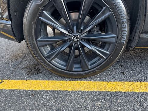 Used 2024 Lexus RX 500h F Sport w/ Cold Area Package image 14