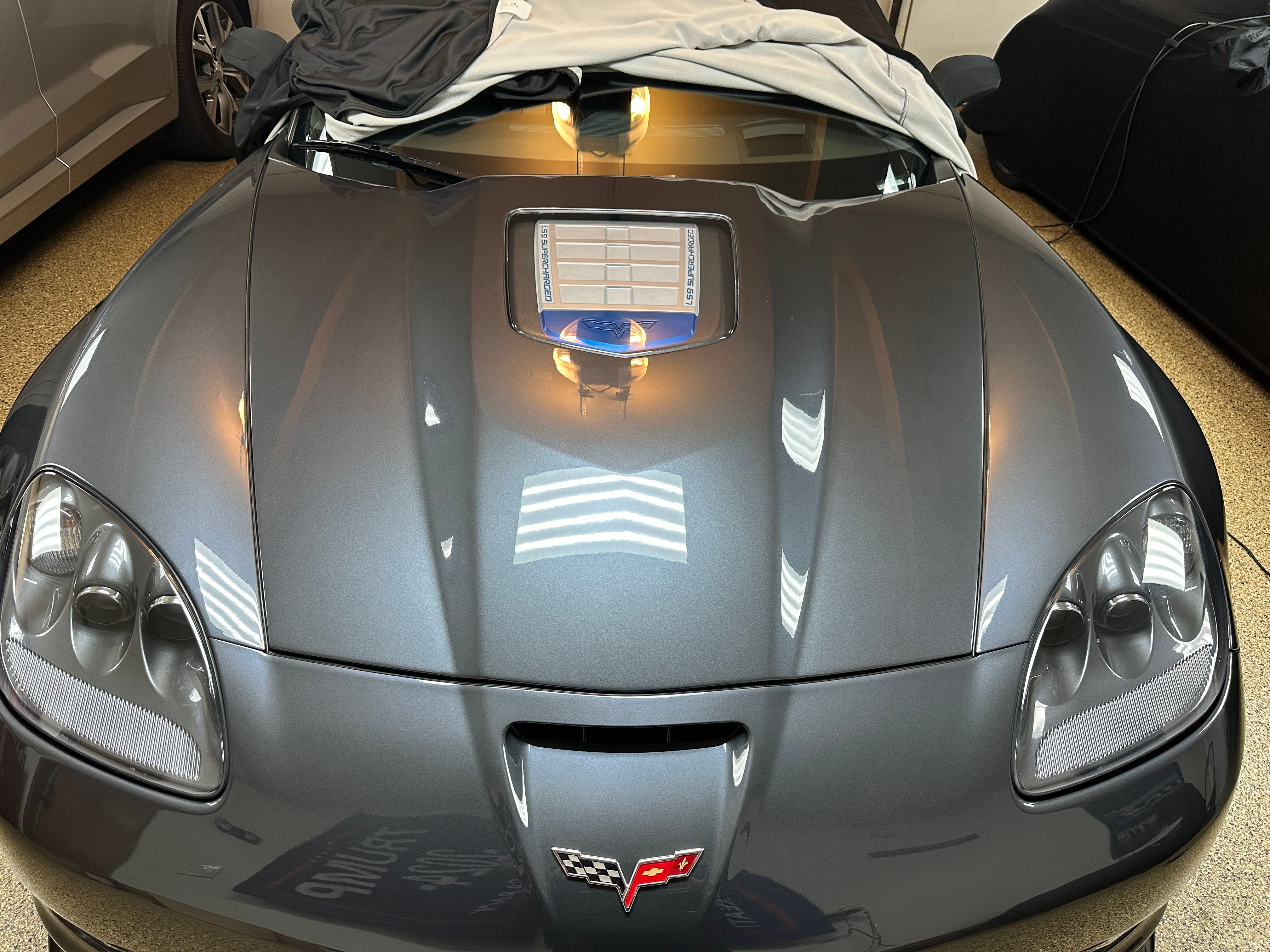 Used 2009 Chevrolet Corvette ZR1 w/ Preferred Equipment Group RWD image 2