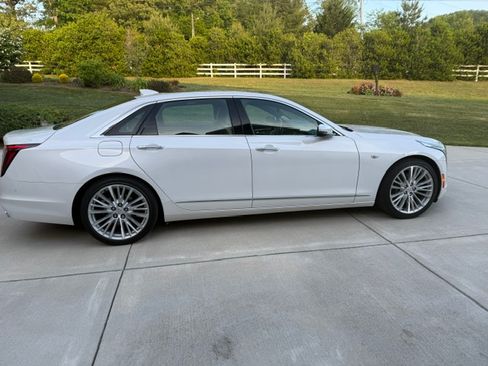 Used 2020 Cadillac CT6 Premium Luxury AWD/4WD image 5