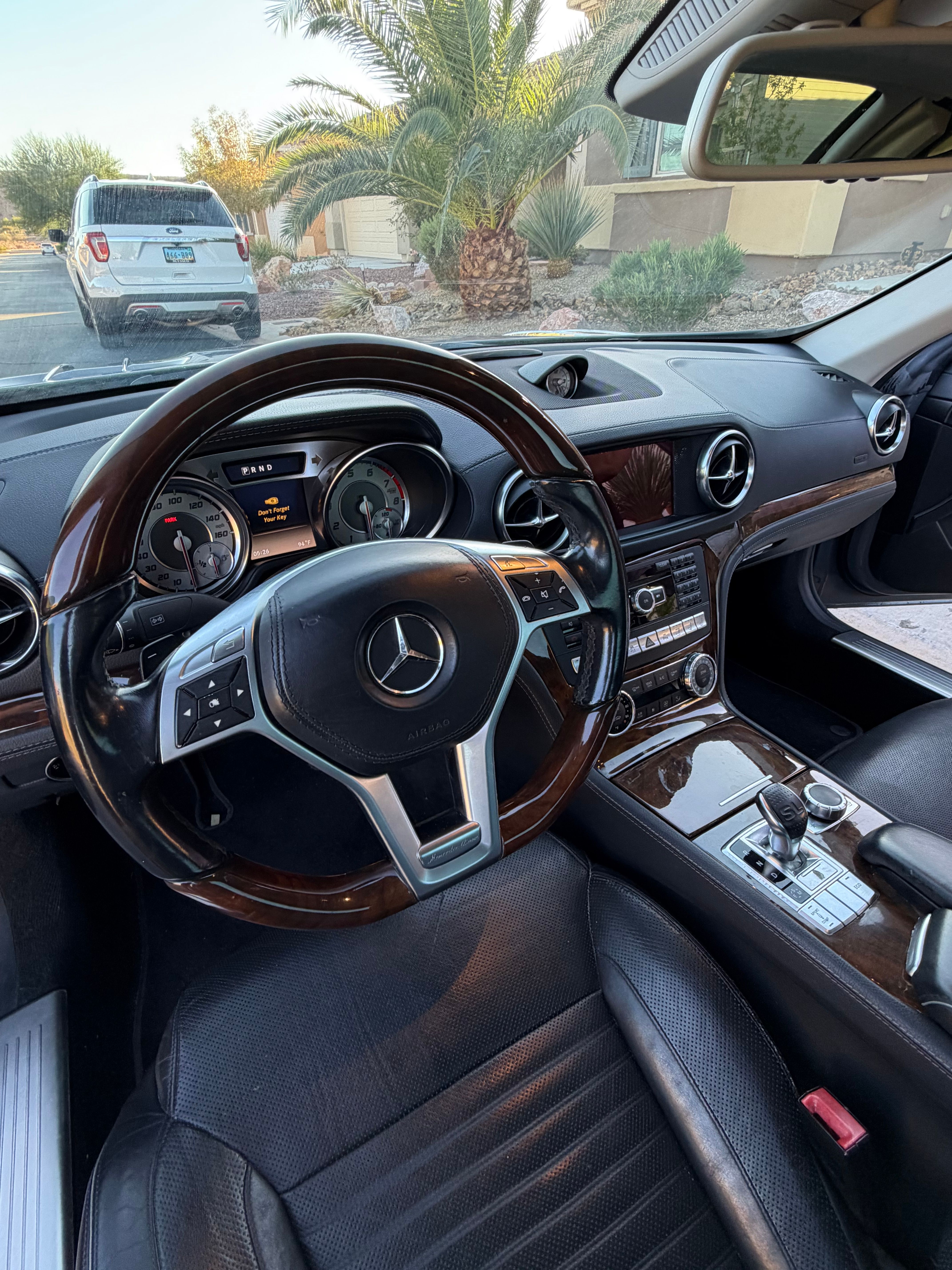 Used 2013 Mercedes-Benz SL 550 image 28