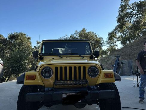 Used 2006 Jeep Wrangler Sport w/ 30" Tire & Wheel Group image 6