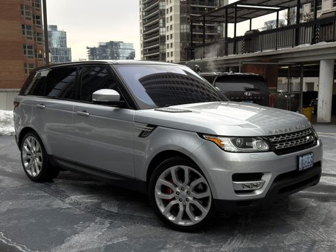 Used 2016 Land Rover Range Rover Sport Supercharged image 2