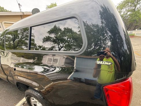 Used 2016 Toyota Tacoma SR5 image 17