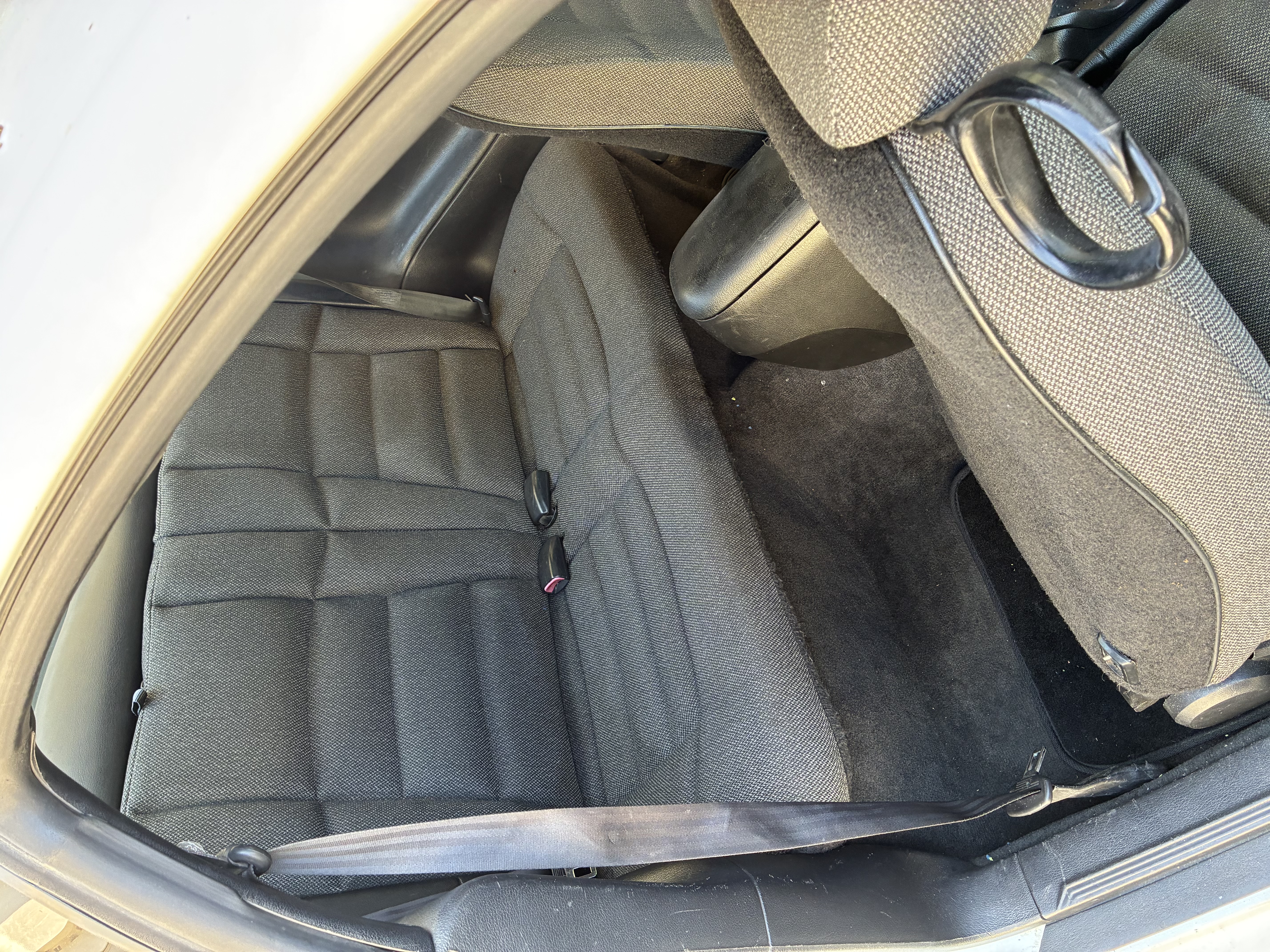 Used 1998 Ford Mustang Coupe RWD image 10