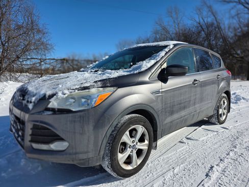 Used 2013 Ford Escape SE w/ Class II Trailer Tow Pkg image 2