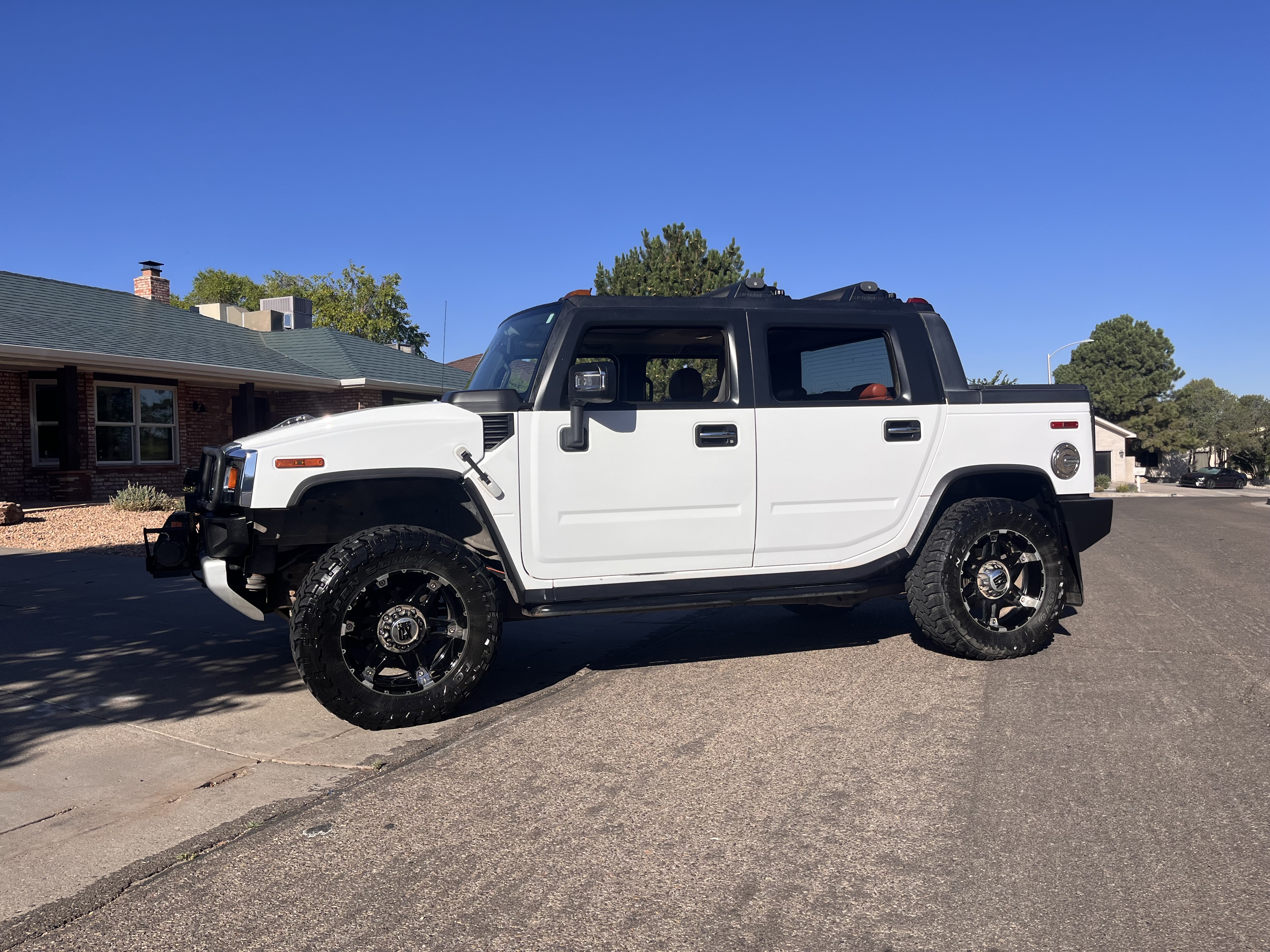 Used 2008 HUMMER H2 SUT AWD/4WD image 6