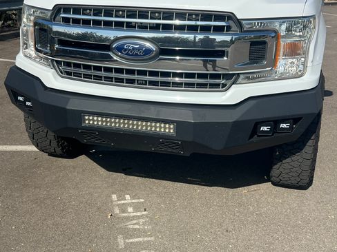 Used 2018 Ford F150 XLT w/ Equipment Group 302A Luxury AWD/4WD image 10