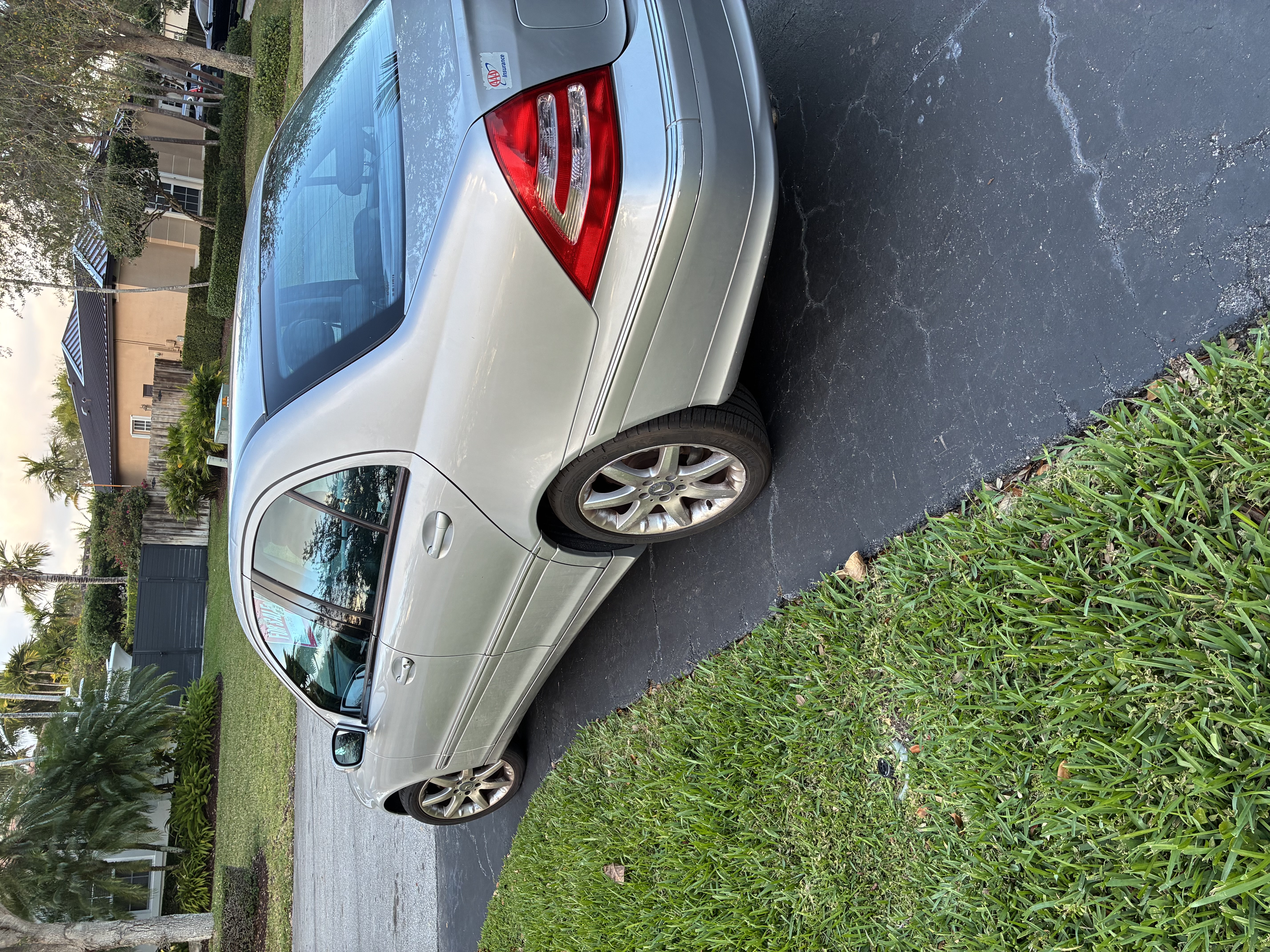 Used 2003 Mercedes-Benz C 230 Sedan image 2