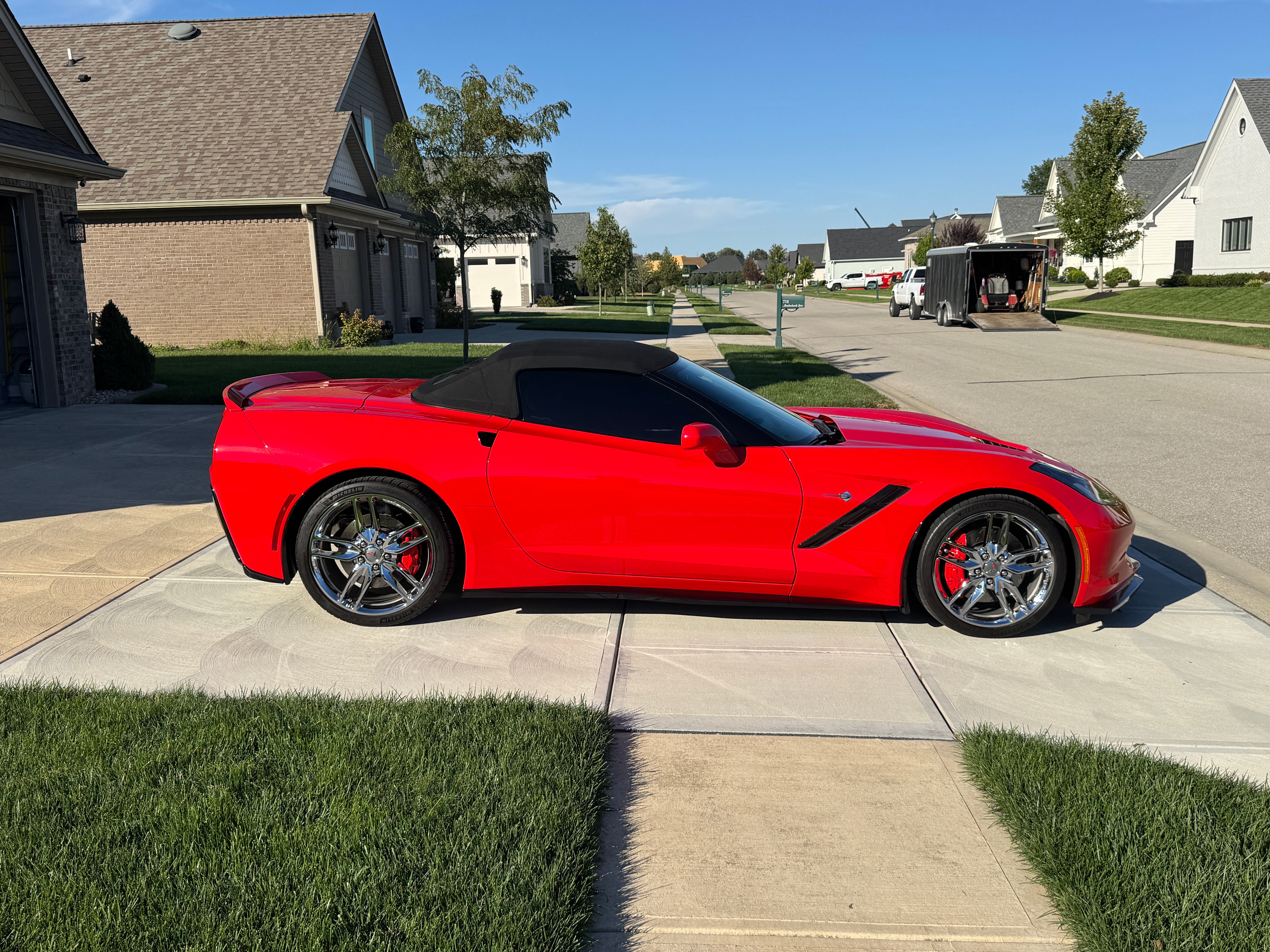Used 2014 Chevrolet Corvette Stingray Convertible w/ 3LT Preferred Equipment Group RWD image 8