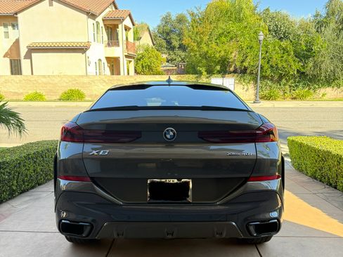 Used 2020 BMW X6 xDrive40i w/ M Sport Package image 19