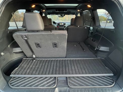 Used 2022 Honda Pilot Black Edition image 31