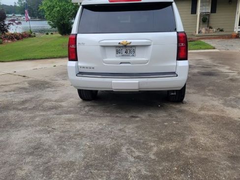 Used 2016 Chevrolet Tahoe LTZ image 2