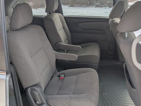 Used 2014 Honda Odyssey LX image 13