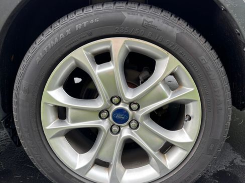 Used 2016 Ford Escape Titanium AWD/4WD image 6