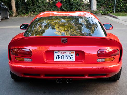 Used 2001 Dodge Viper GTS image 21