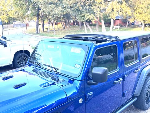 Used 2020 Jeep Wrangler Unlimited Sport S image 10