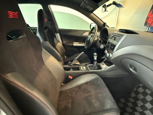 Used 2010 Subaru Impreza WRX STI AWD/4WD image 8