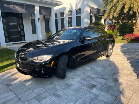 Used 2016 BMW 435i Convertible image 10