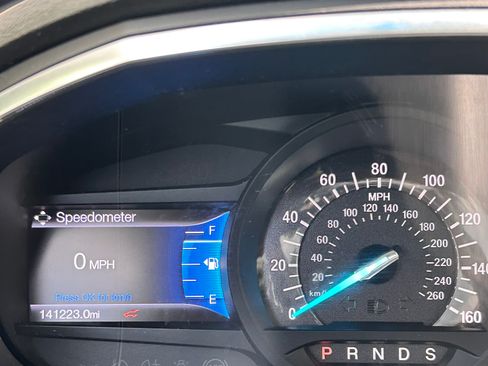 Used 2015 Ford Edge Titanium w/ Canadian Touring Package FWD image 11