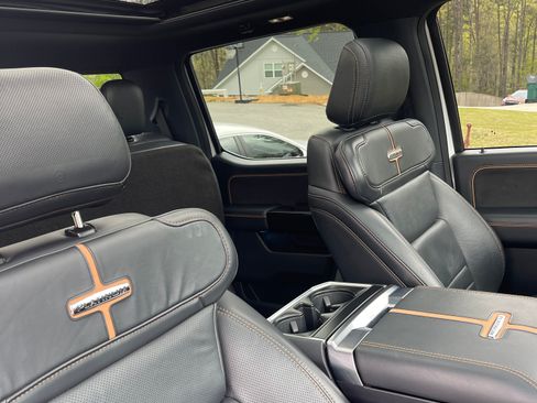 Used 2021 Ford F150 Platinum w/ Equipment Group 701A High image 5