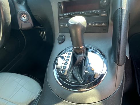 Used 2008 Pontiac Solstice Convertible w/ Premium Package image 13