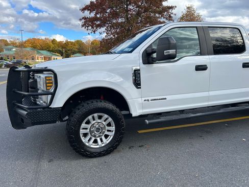 Used 2019 Ford F350 XL w/ Power Equipment Group image 2