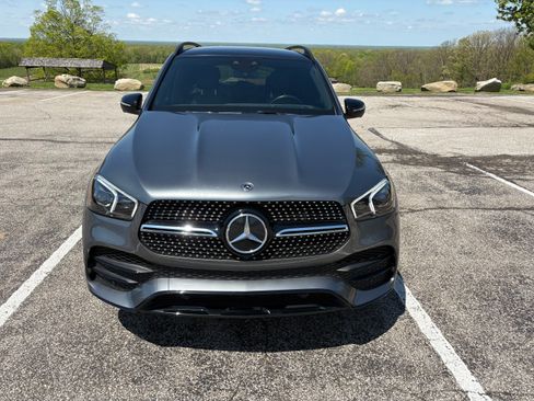 Used 2020 Mercedes-Benz GLE 580 4MATIC image 2