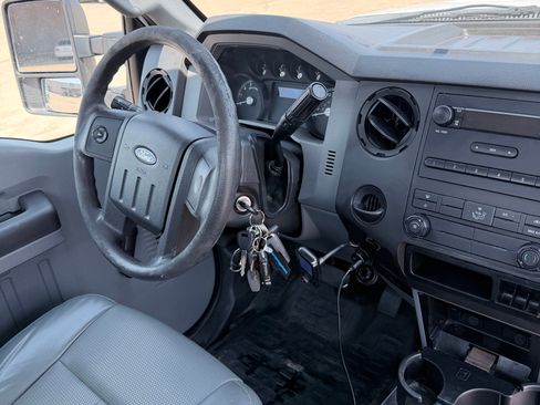Used 2016 Ford F250 XL RWD image 12