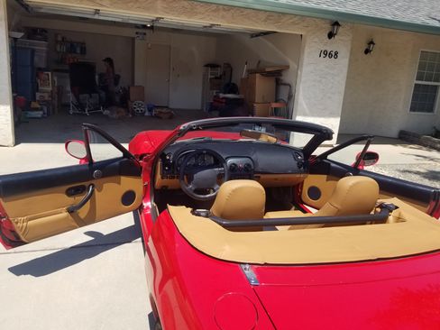 Used 1994 MAZDA MX-5 Miata image 30