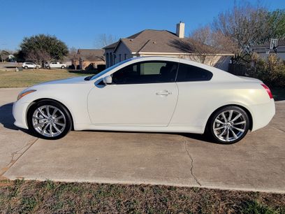 Used 2010 INFINITI G37 Journey w/ Premium Pkg