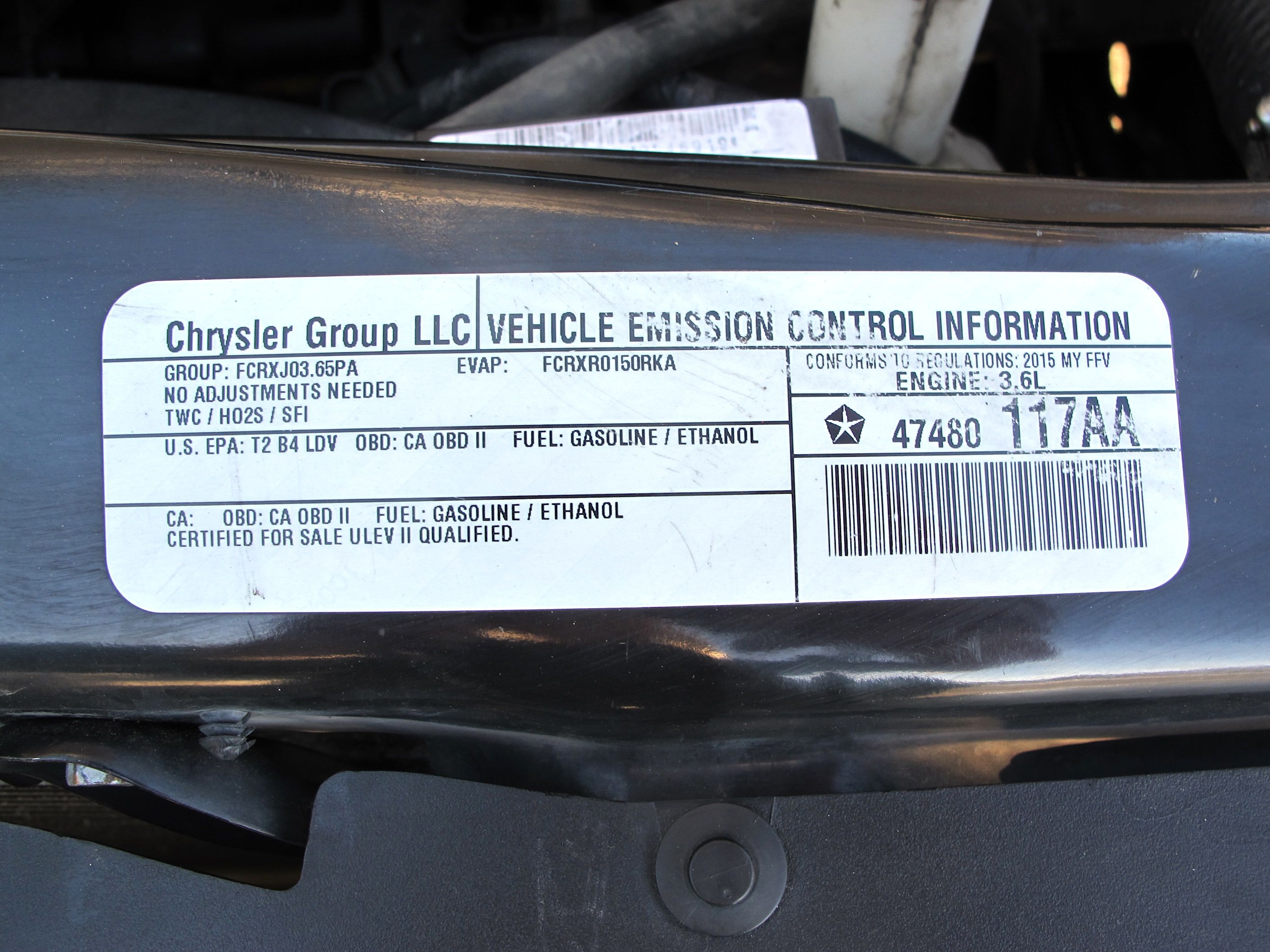 Used 2015 Chrysler Town & Country Touring FWD image 31