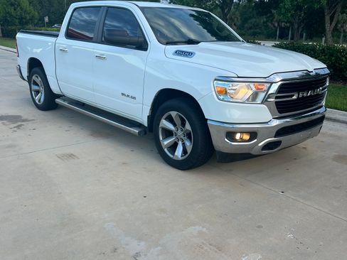 Used 2019 RAM 1500 Big Horn image 2