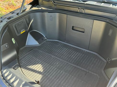 Used 2022 Ford F150 Lightning Lightning Lariat image 6