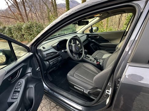 Used 2025 Subaru Crosstrek 2.0i w/ Convenience Package #1 image 8