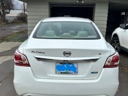 Used 2013 Nissan Altima 2.5 S image 4