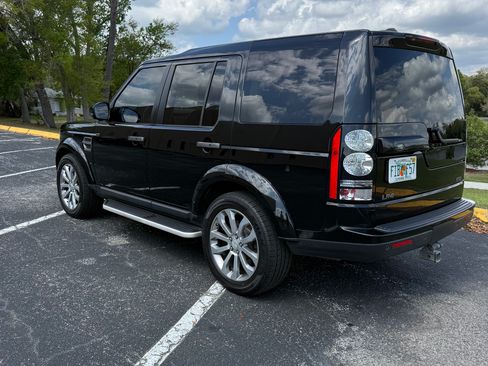 Used 2015 Land Rover LR4 HSE image 8