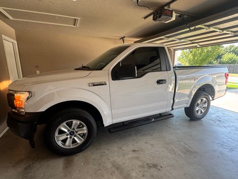 Used 2018 Ford F150 XL w/ Equipment Group 101A Mid image 4