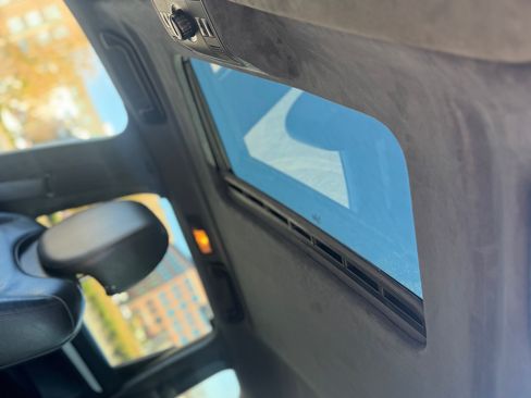 Used 2009 Porsche Cayenne Turbo AWD/4WD image 14