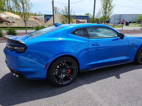 Used 2024 Chevrolet Camaro SS image 2