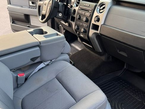 Used 2014 Ford F150 XLT image 12